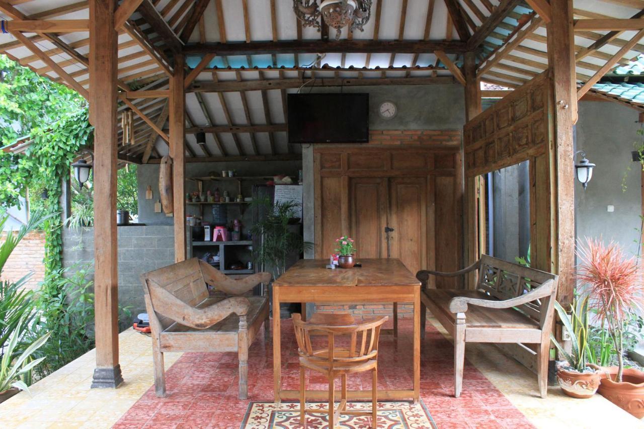 Watukarung Ristu Homestay Kalak Buitenkant foto
