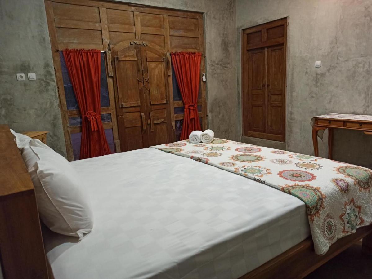 Watukarung Ristu Homestay Kalak Buitenkant foto