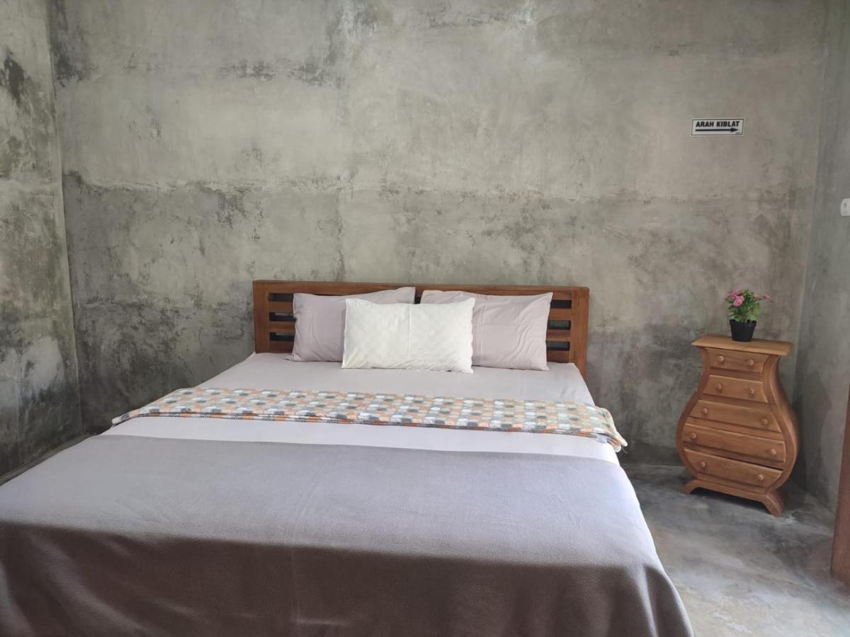 Watukarung Ristu Homestay Kalak Buitenkant foto